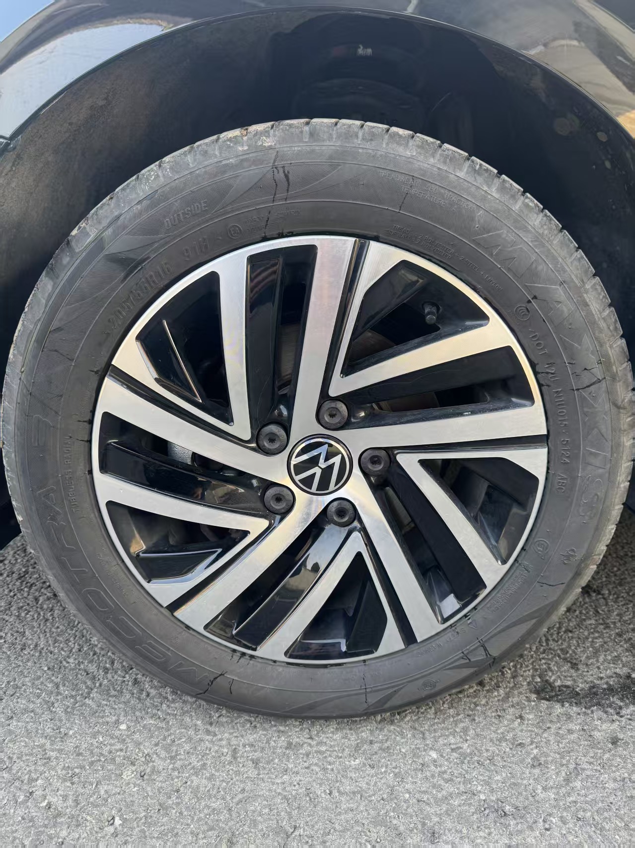 Volkswagen Lavida 2025 car image #18