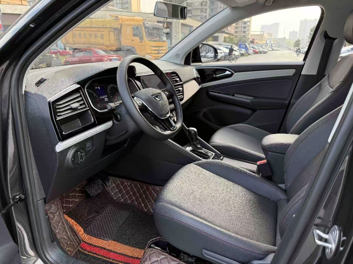 Volkswagen Jetta 2023 изображение автомобиля #5