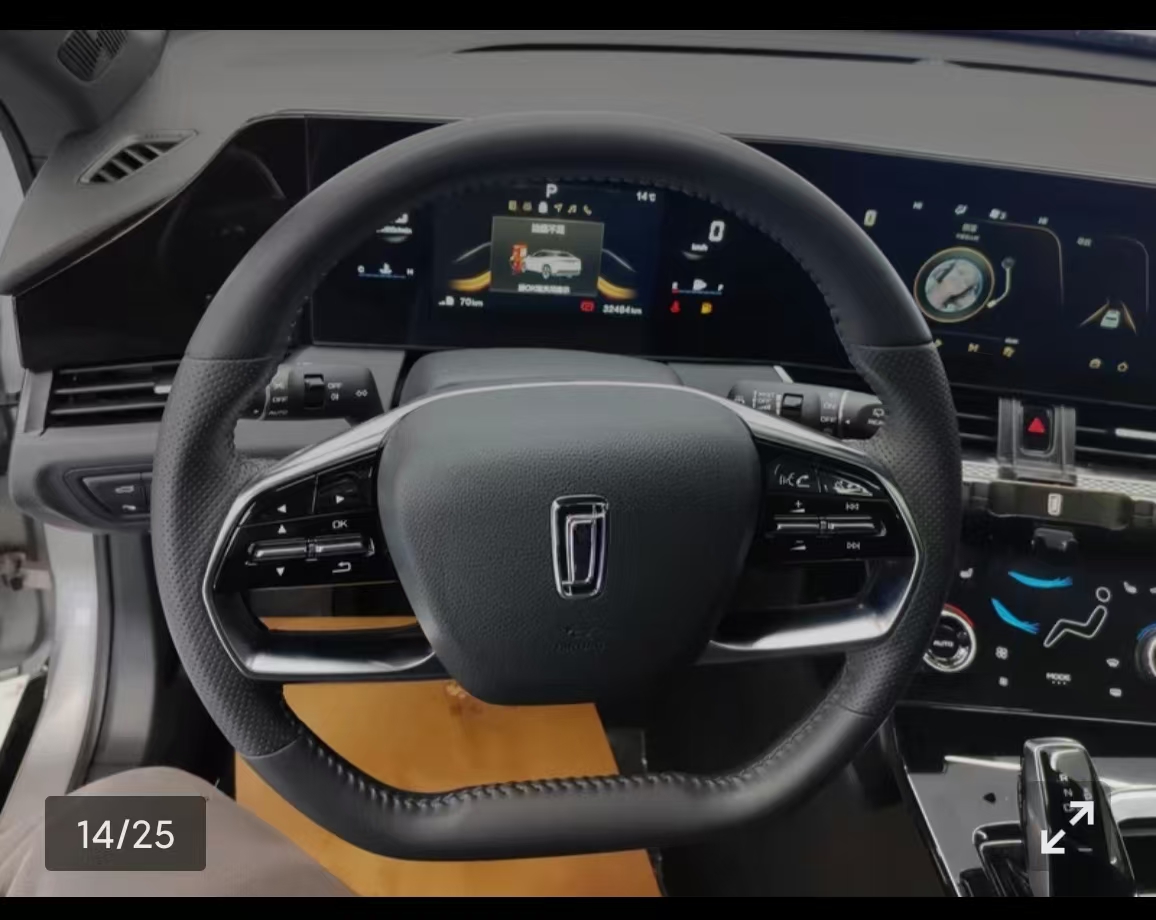 2022 car image #9