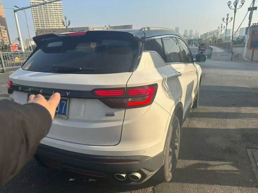 GEELY Coolray 2022 #7 GEELY Coolray 2022 car image #7