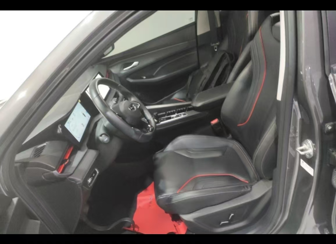 GEELY Binray 2024 car image #9
