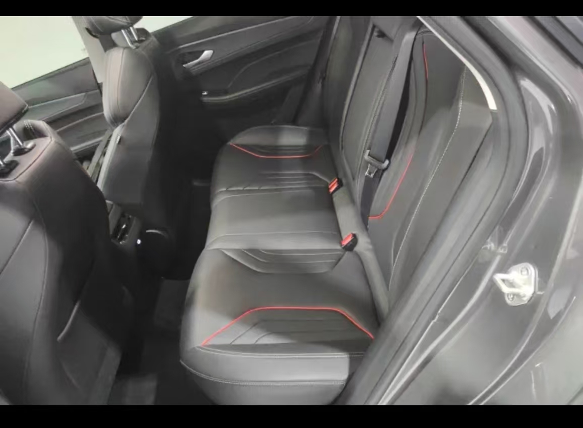 GEELY Binray 2024 car image #17