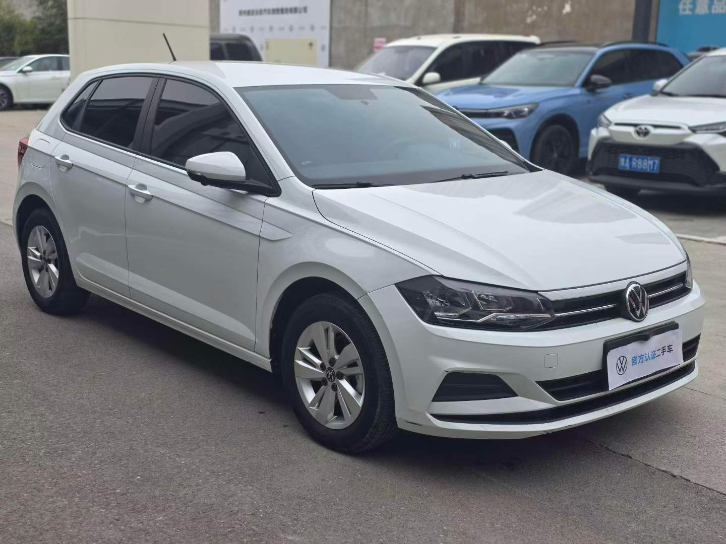 Volkswagen Polo 2023 car image #5