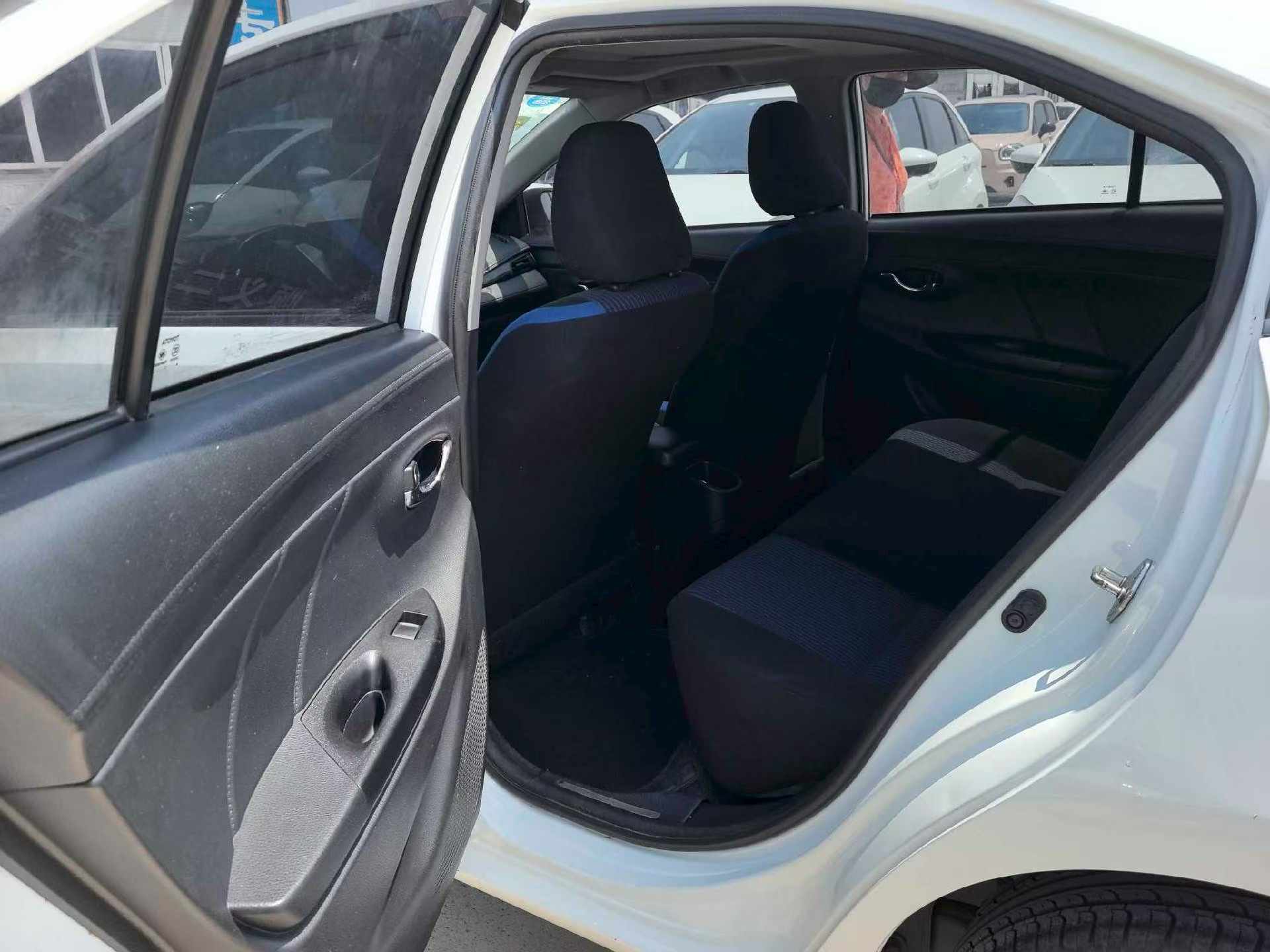 Toyota Yaris L Zhixiang 2017 #3 Toyota Yaris L Zhixiang 2017 car image #3