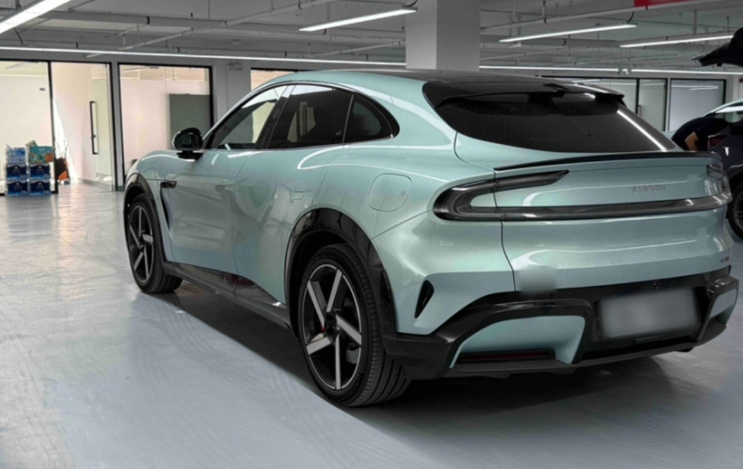 MI YU7 2025 #7 MI YU7 2025 car image #7