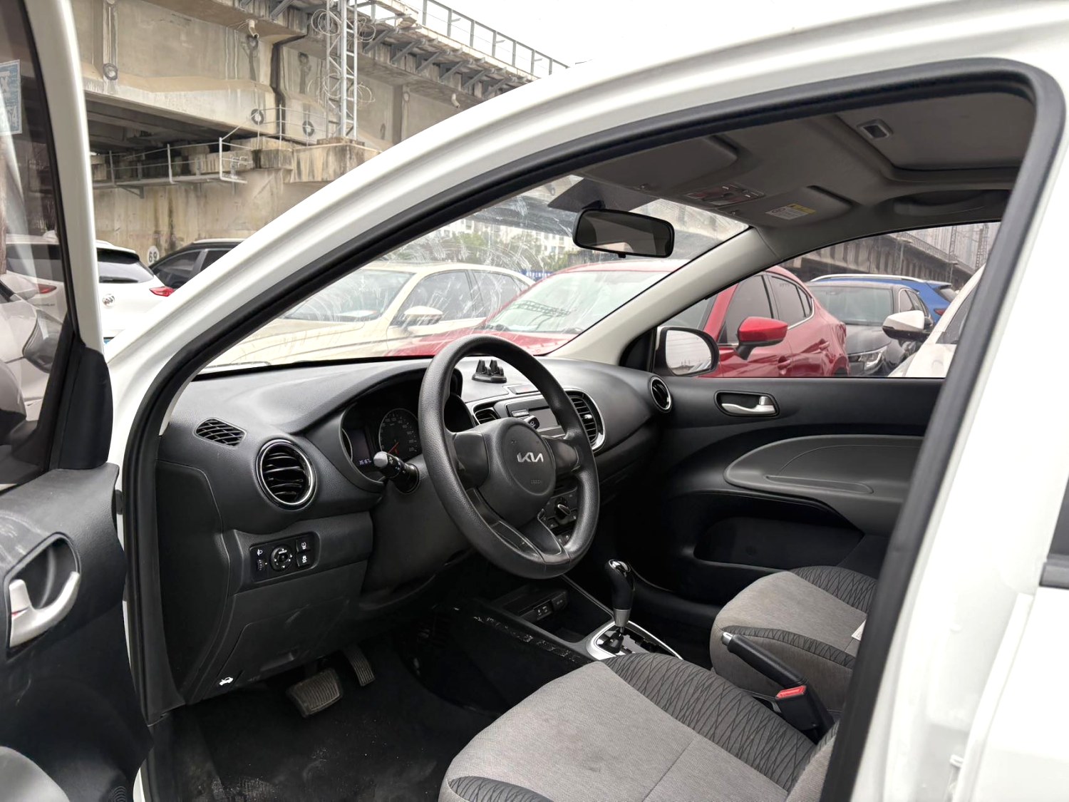 起亚 焕驰 2023 汽车图片 #7