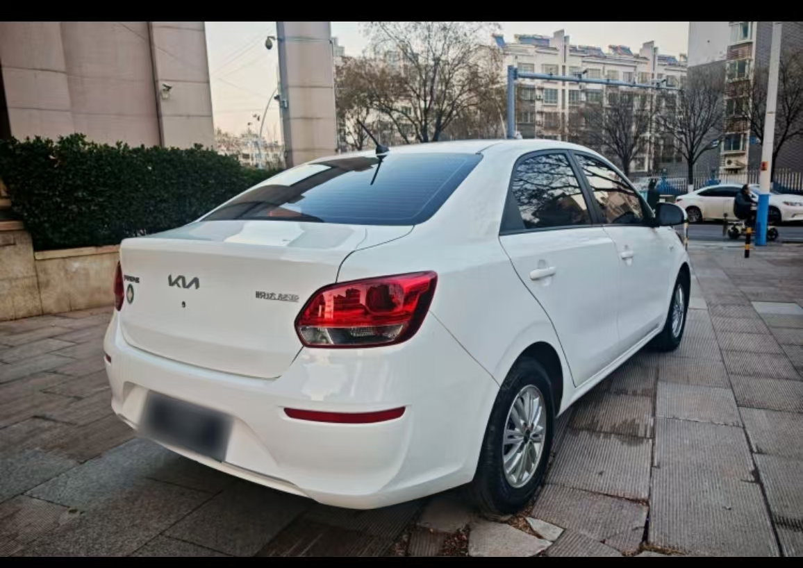 起亚 焕驰 2023 汽车图片 #16