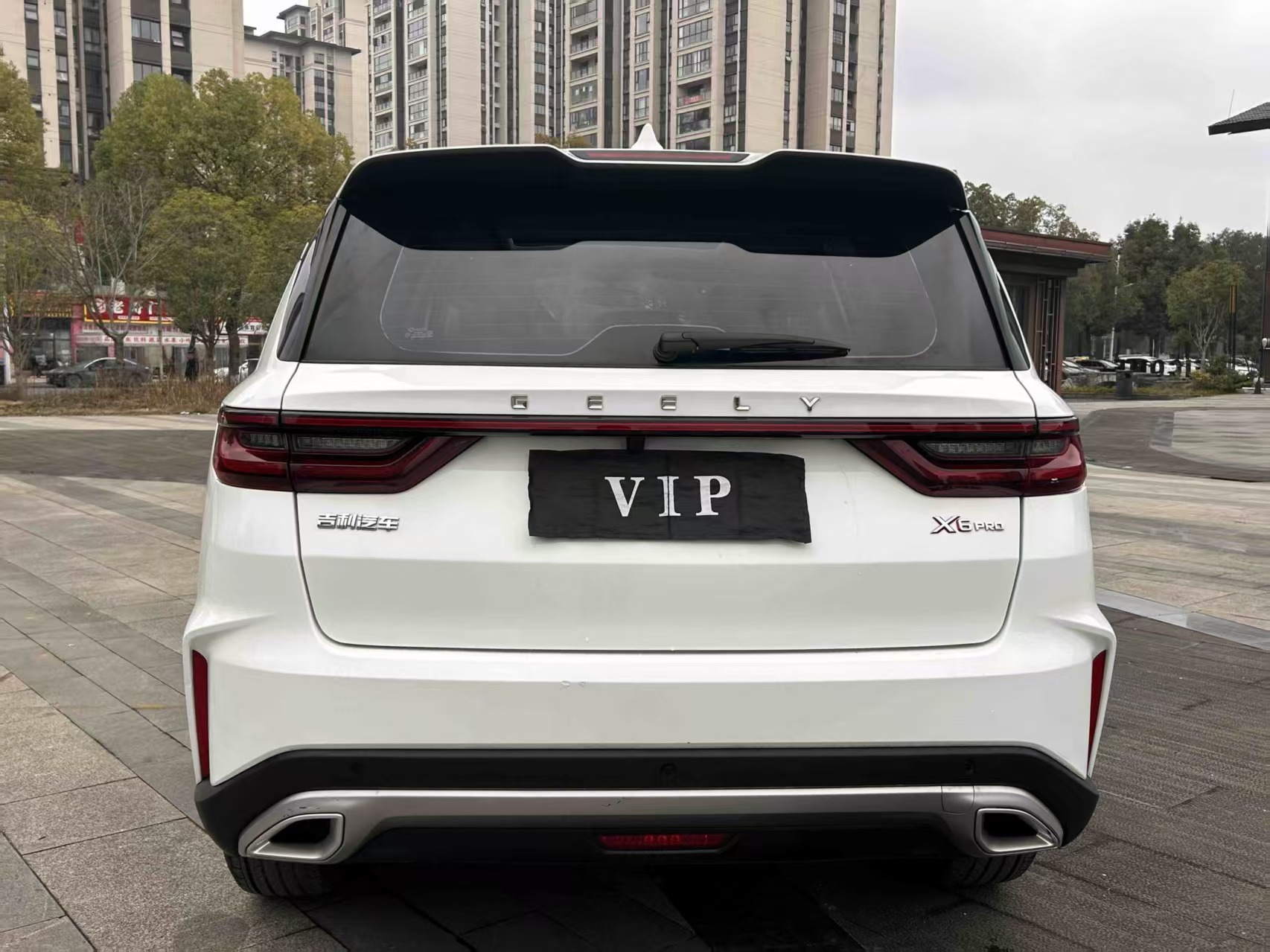 GEELY Vision X6 2023 car image #11