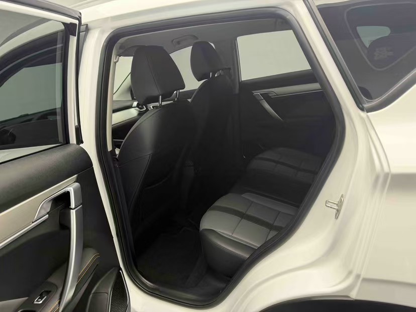 GEELY Coolray 2024 #7 GEELY Coolray 2024 car image #7