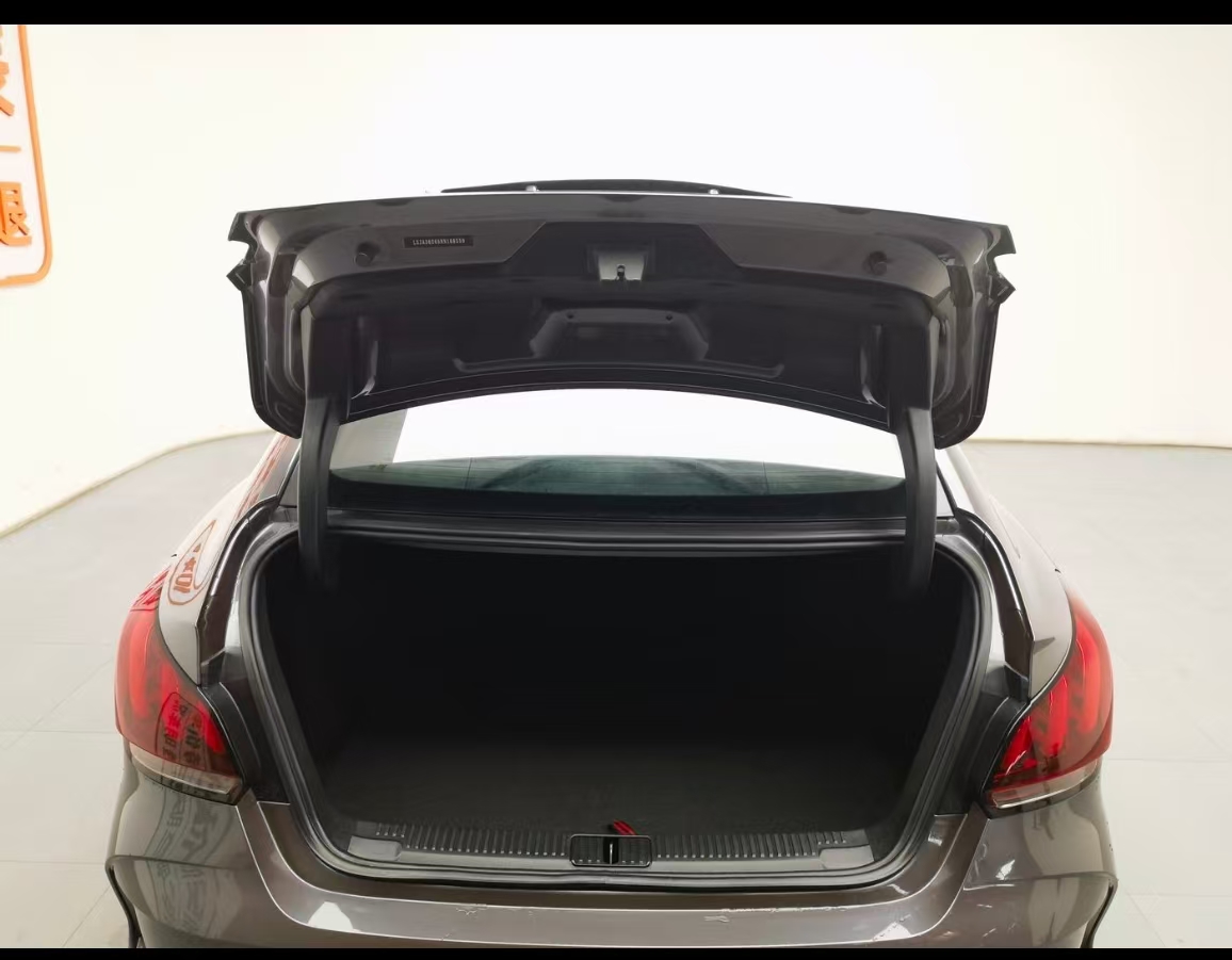 MG 5 2023 car image #7