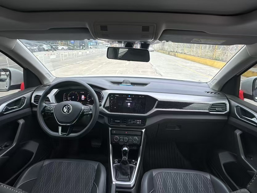 Volkswagen T-Cross 2024 #9 Volkswagen T-Cross 2024 immagine di auto #9