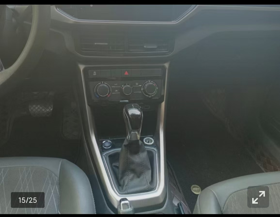 Volkswagen T-Cross 2023 car image #4