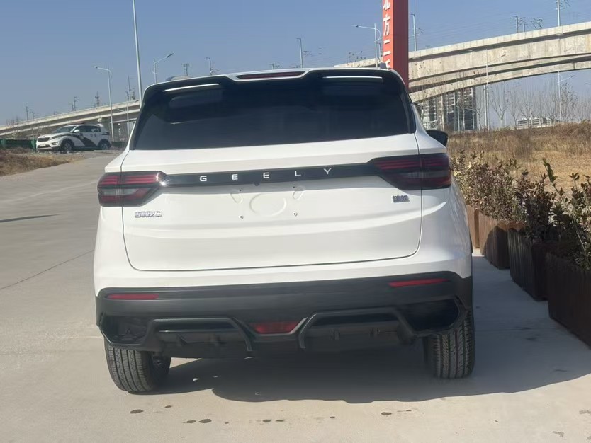 GEELY Coolray 2025 #4 GEELY Coolray 2025 immagine di auto #4