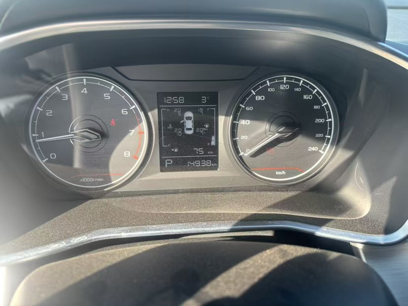 GEELY Coolray 2025 #7 GEELY Coolray 2025 immagine di auto #7