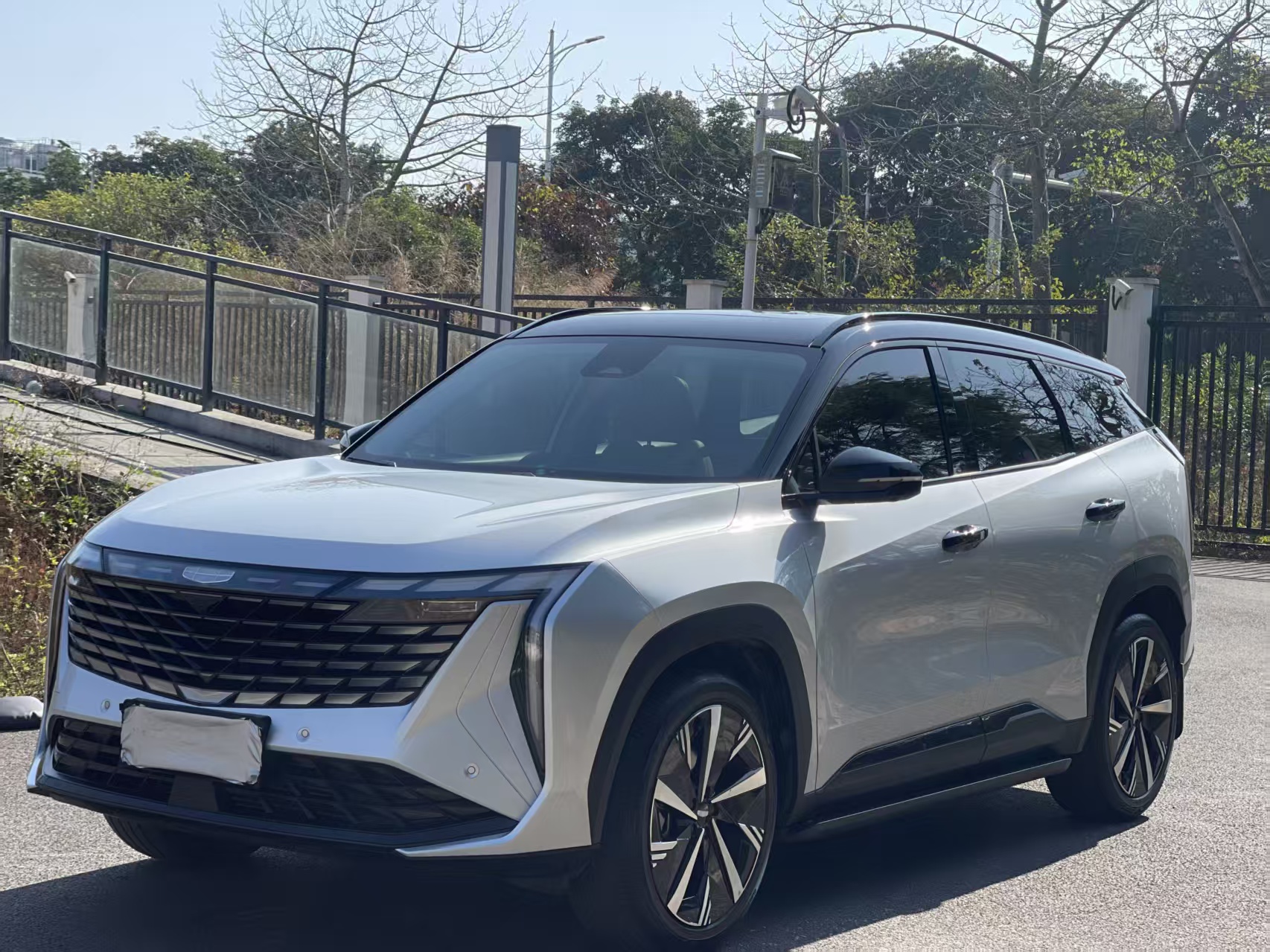 GEELY Boyue L 2023 GEELY Boyue L 2023 car image