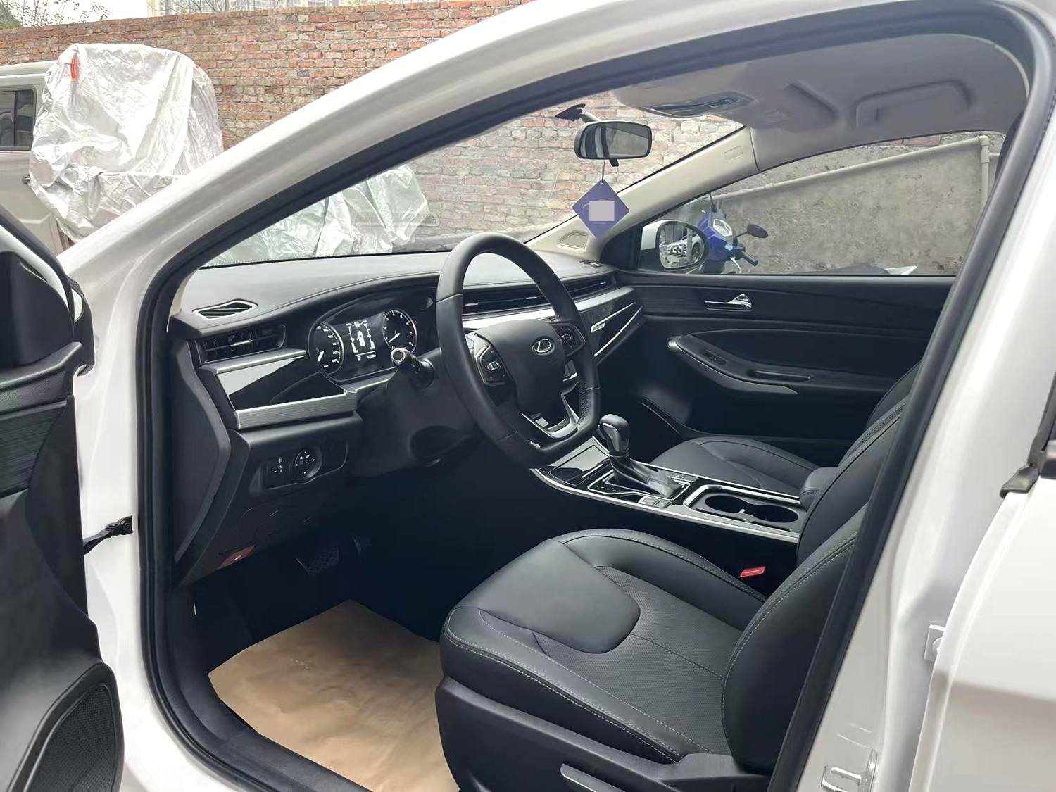 Chery Arrizo 5 2023 car image #2