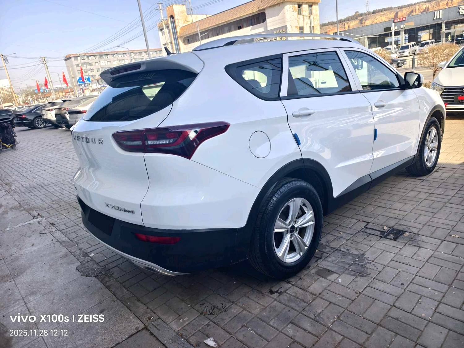 Jetour X70M 2022 immagine di auto #9