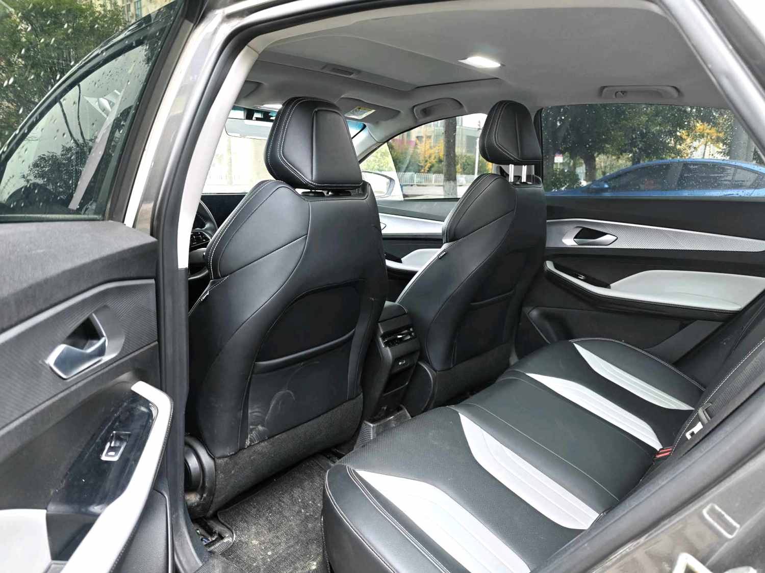 GEELY Binray 2023 #2 GEELY Binray 2023 car image #2