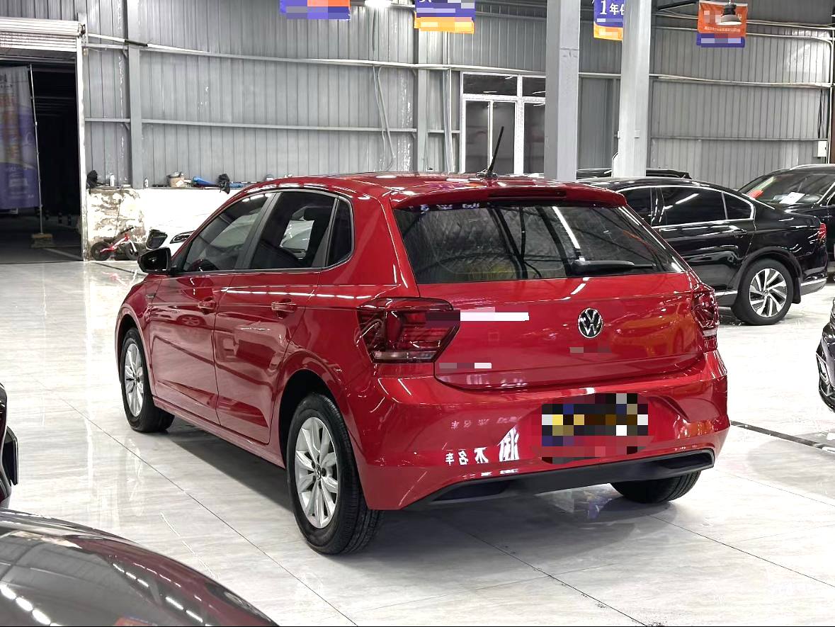 Volkswagen Polo 2023 car image #3