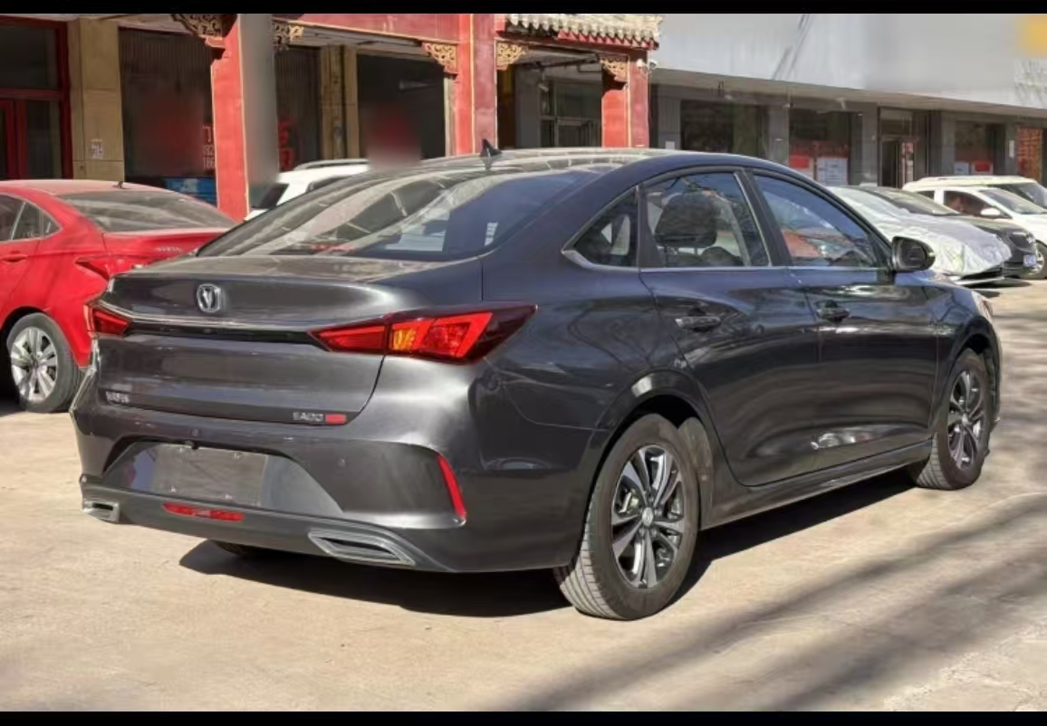 Changan Eado 2023 car image #10