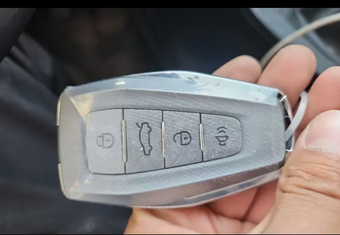 GEELY Coolray 2023 car image #13