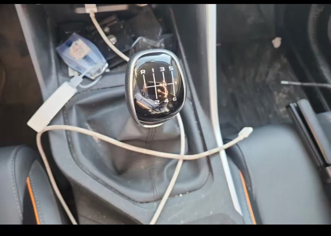 GEELY Coolray 2023 car image #9