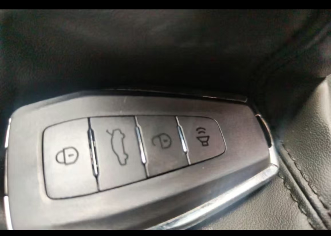 GEELY Coolray 2023 car image #16