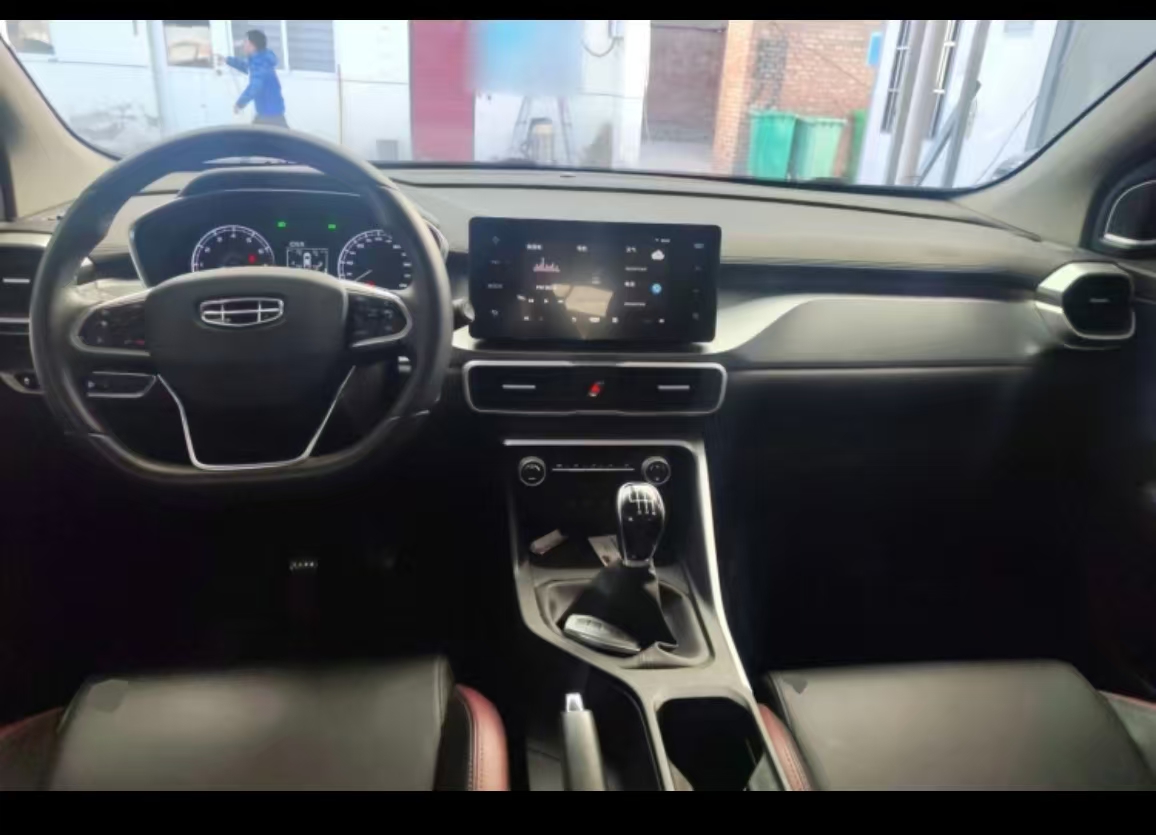 GEELY Coolray 2023 car image #8