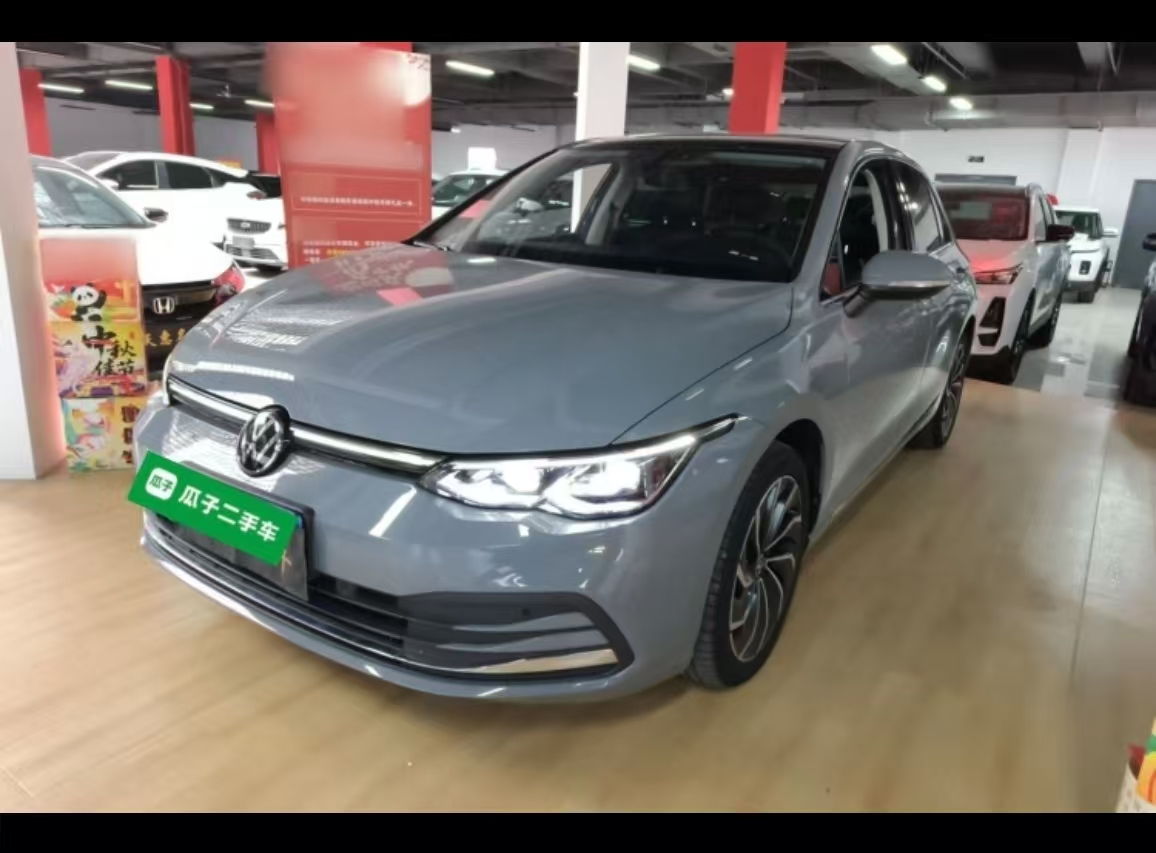 Volkswagen Golf 2023 car image 