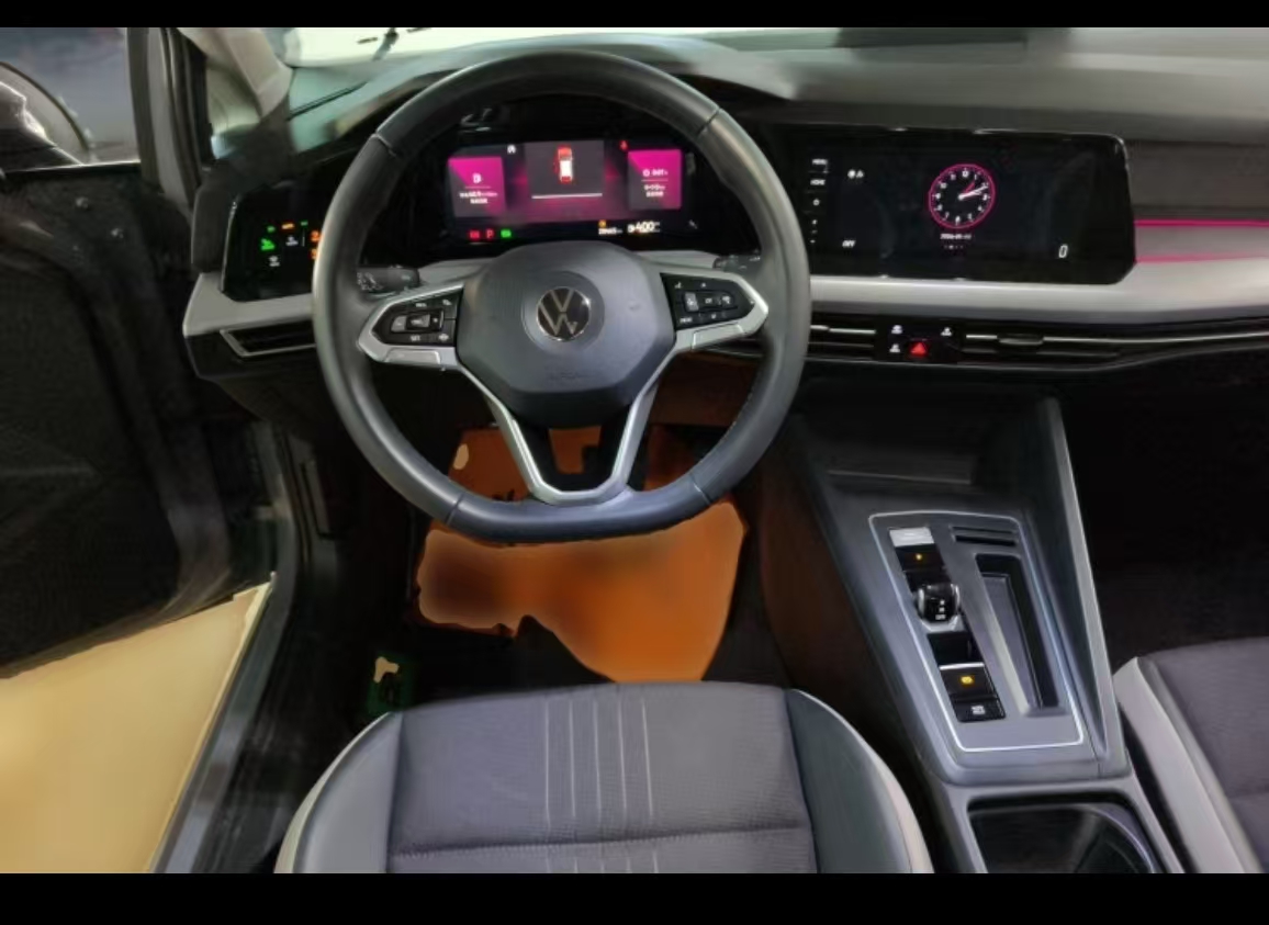 Volkswagen Golf 2023 #11 Volkswagen Golf 2023 car image #11