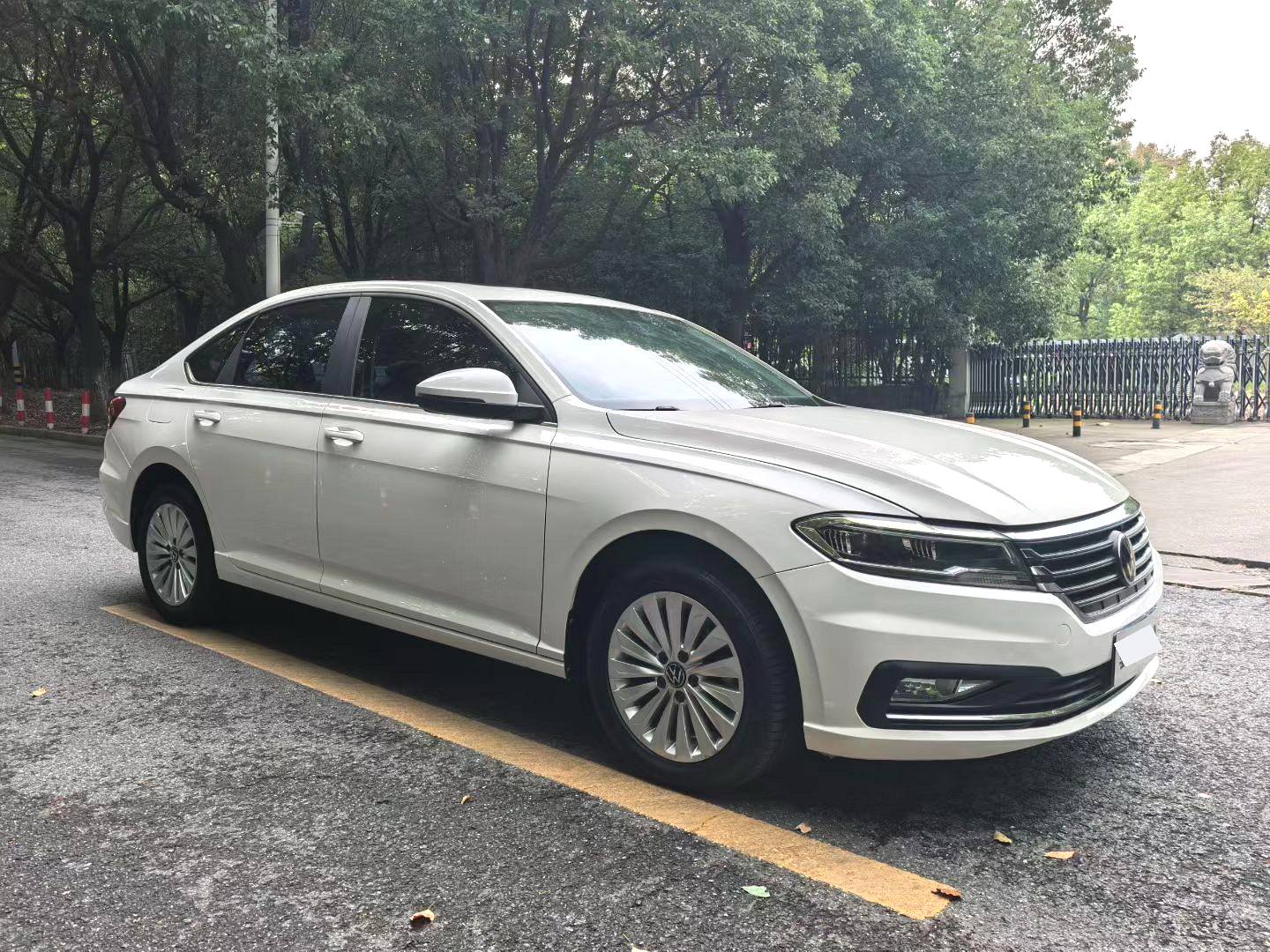 Volkswagen Lavida 2021 car image #8