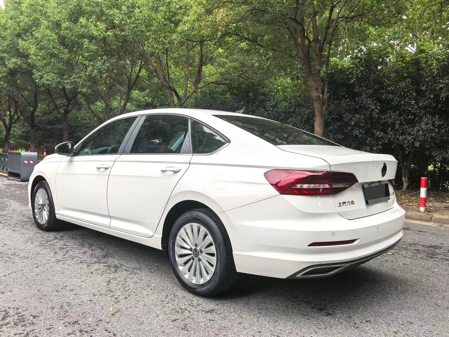 Volkswagen Lavida 2021 car image #9