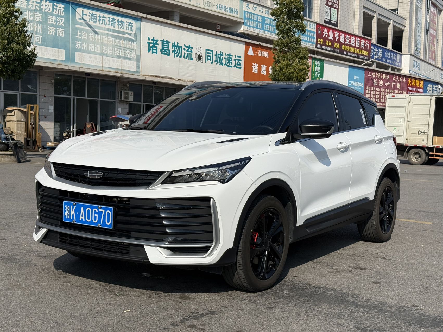 GEELY Coolray 2024 car image 