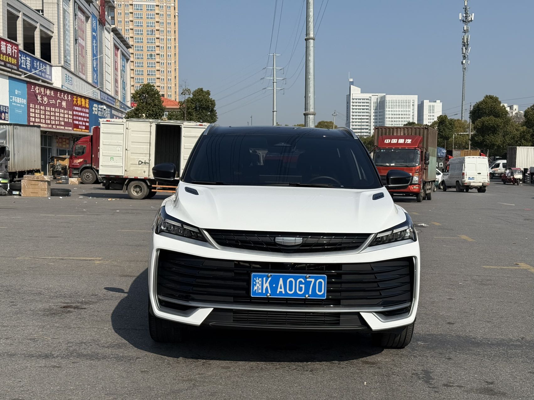 GEELY Coolray 2024 car image #9