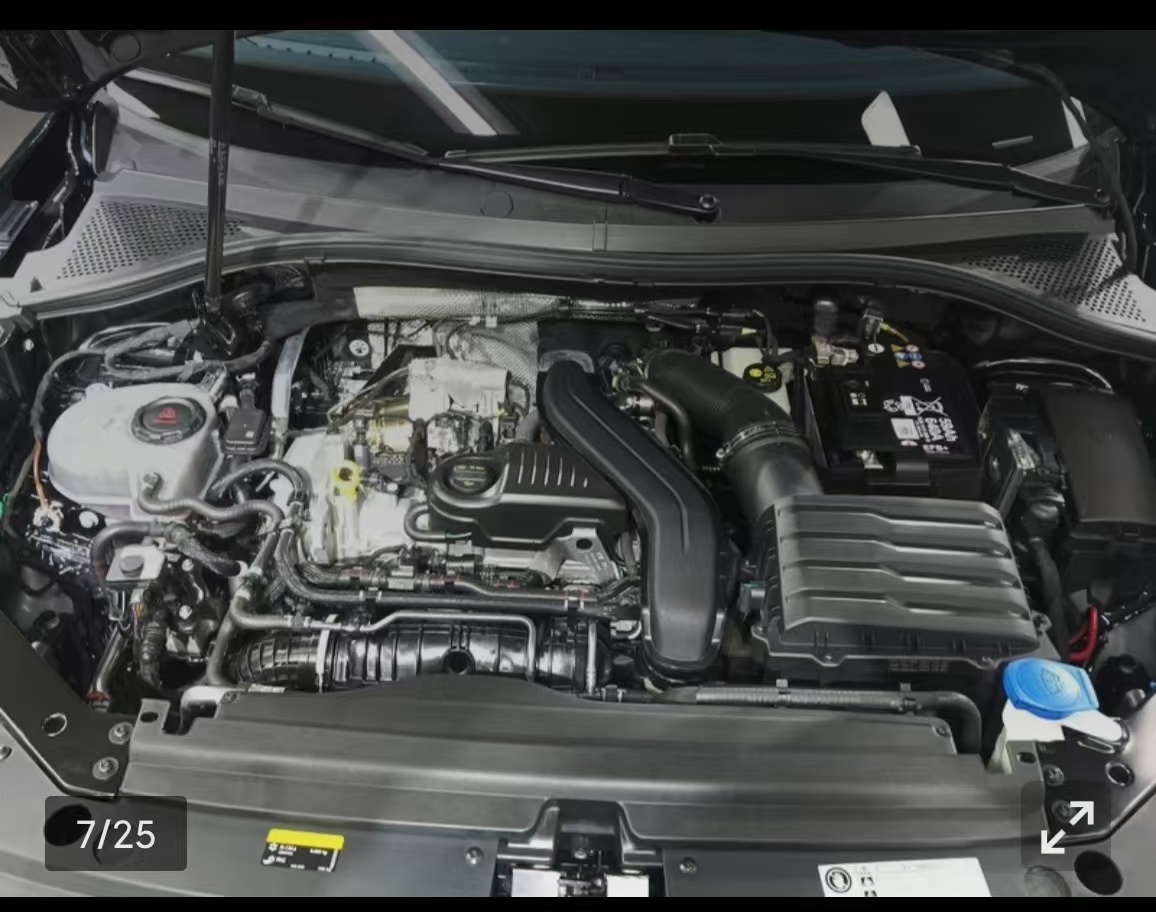 Volkswagen Tiguan L 2025 car image #11