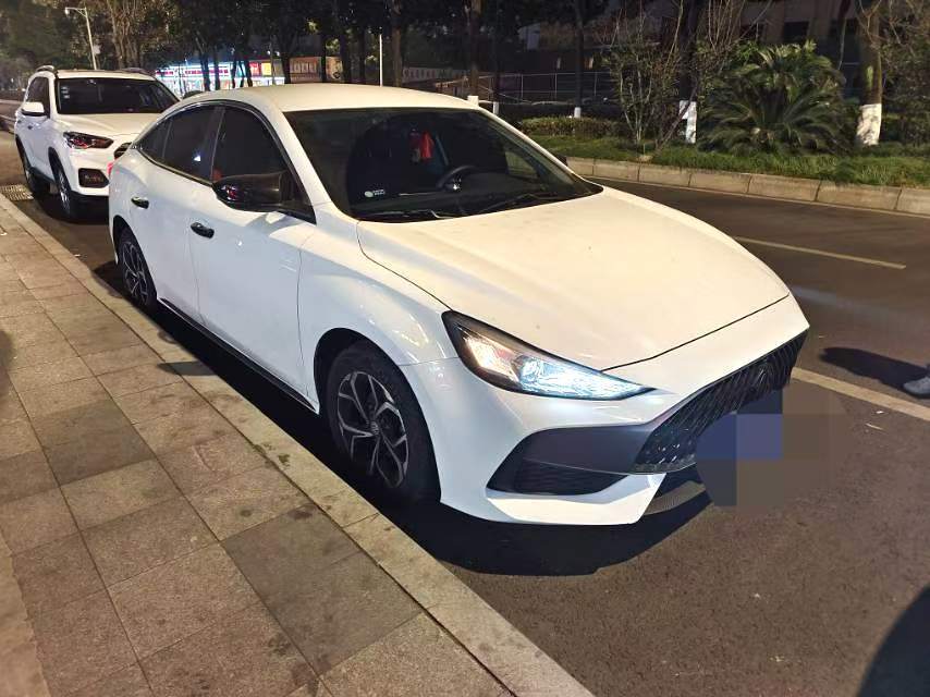 MG 5 2024 car image #3