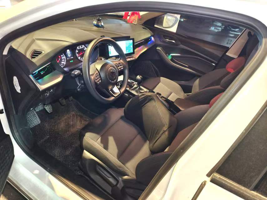 MG 5 2024 car image #5