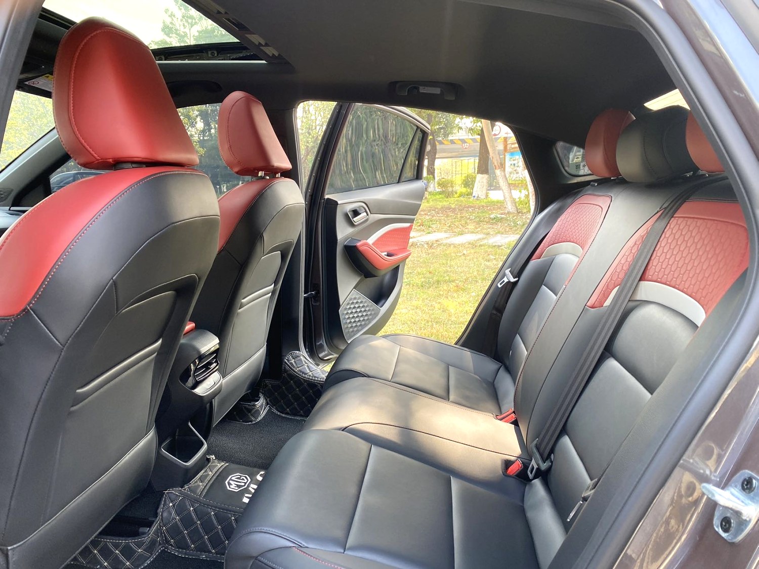 MG 5 2023 car image #6