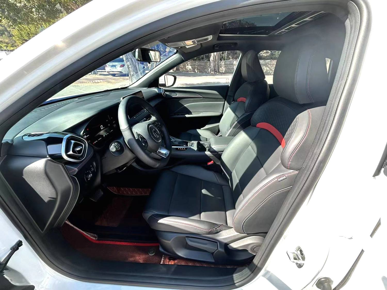 MG 5 2024 car image #8