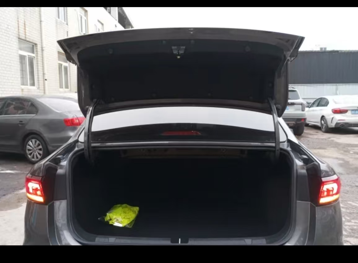 GEELY Emgrand 2023 car image #5