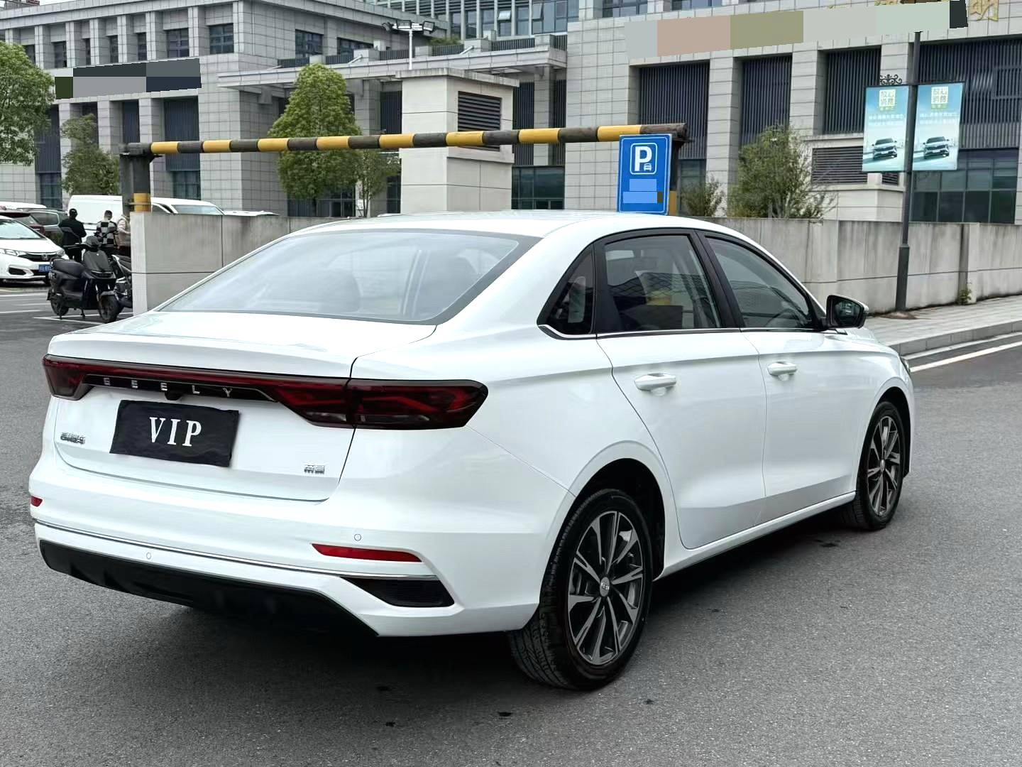 GEELY Emgrand 2024 #3 GEELY Emgrand 2024 car image #3
