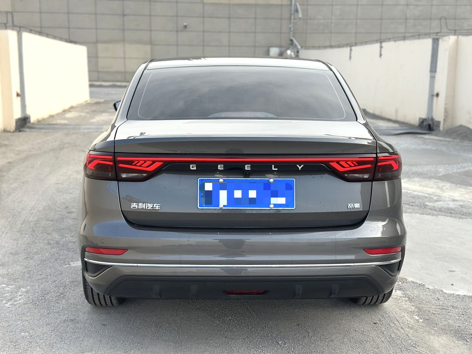 GEELY Emgrand 2023 car image #3