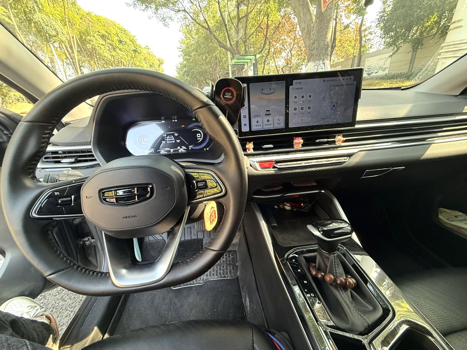 GEELY Emgrand 2024 car image #5