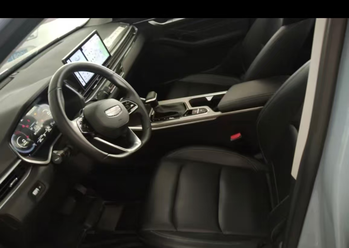 GEELY Emgrand 2024 car image #10