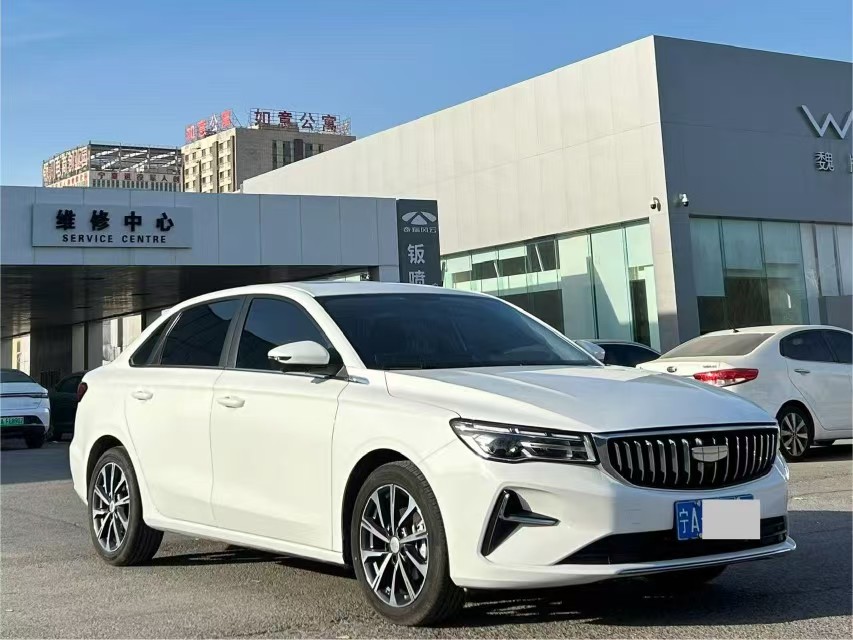GEELY Emgrand 2025 car image #2