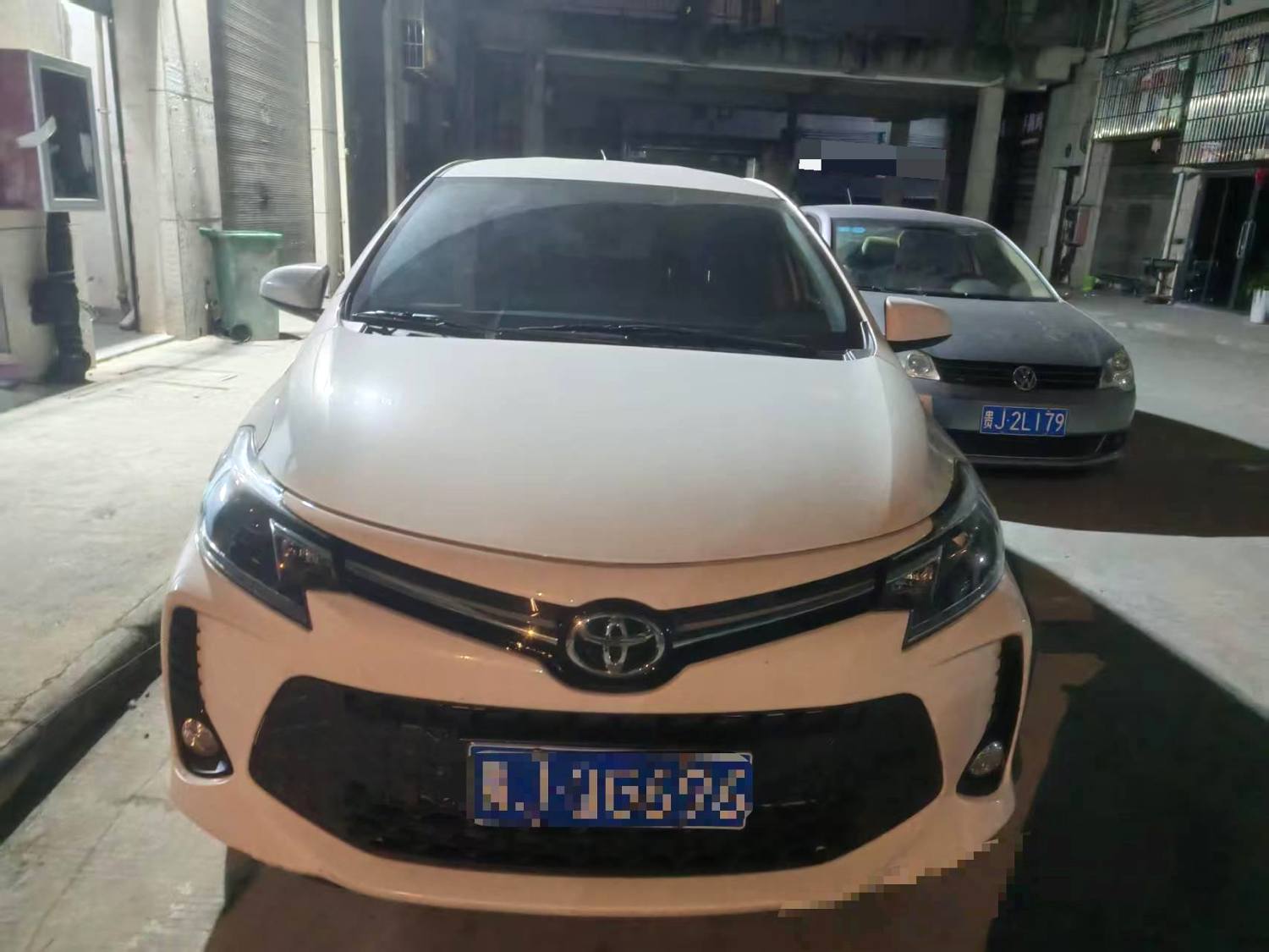 Toyota Vios FS 2023 immagine di auto #3