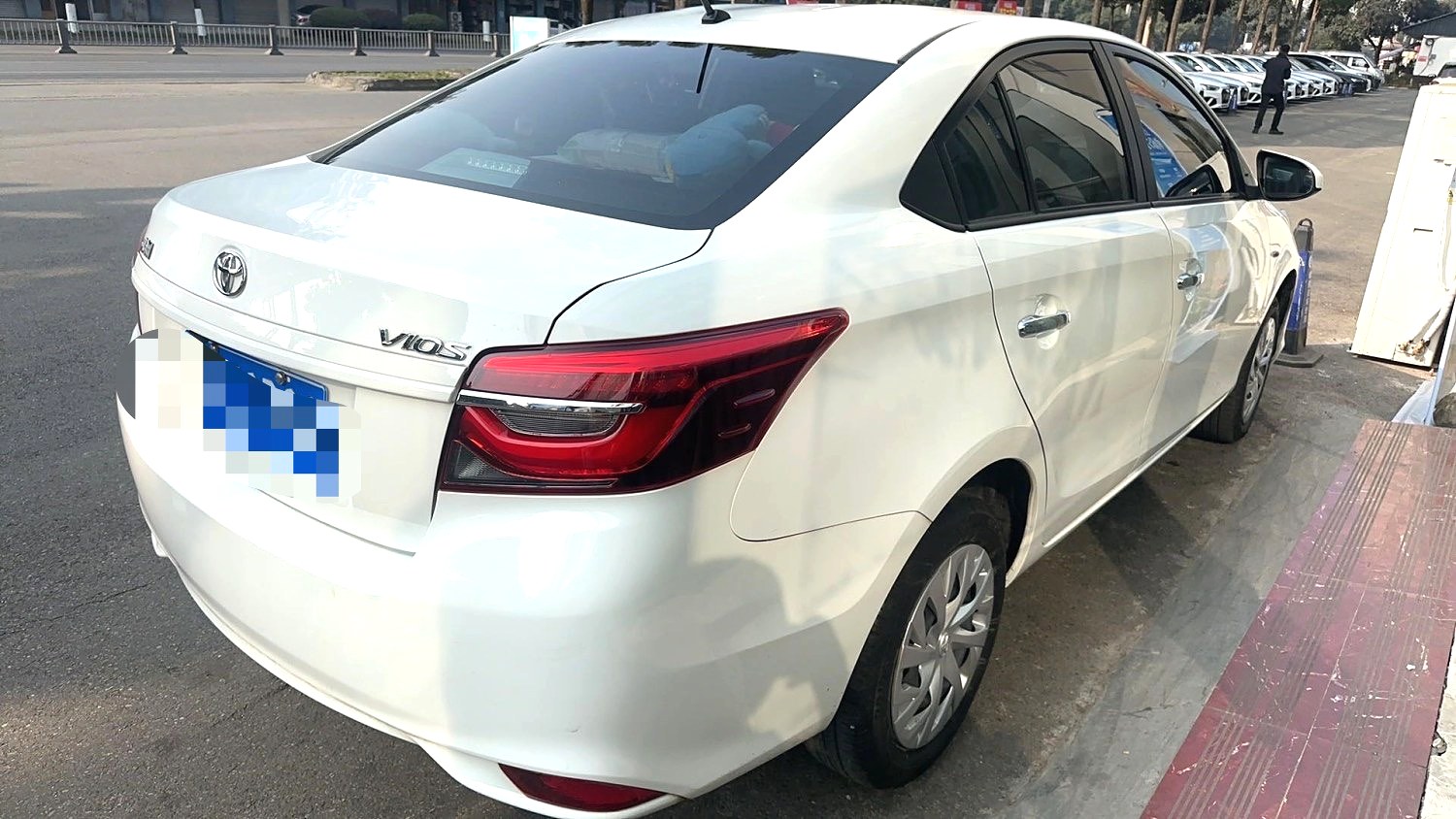 Toyota Vios 2023 immagine di auto #4