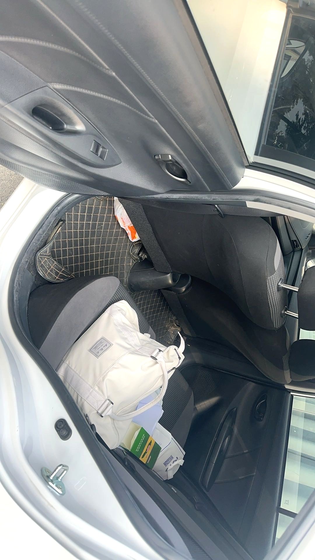 Toyota Vios 2023 immagine di auto #5