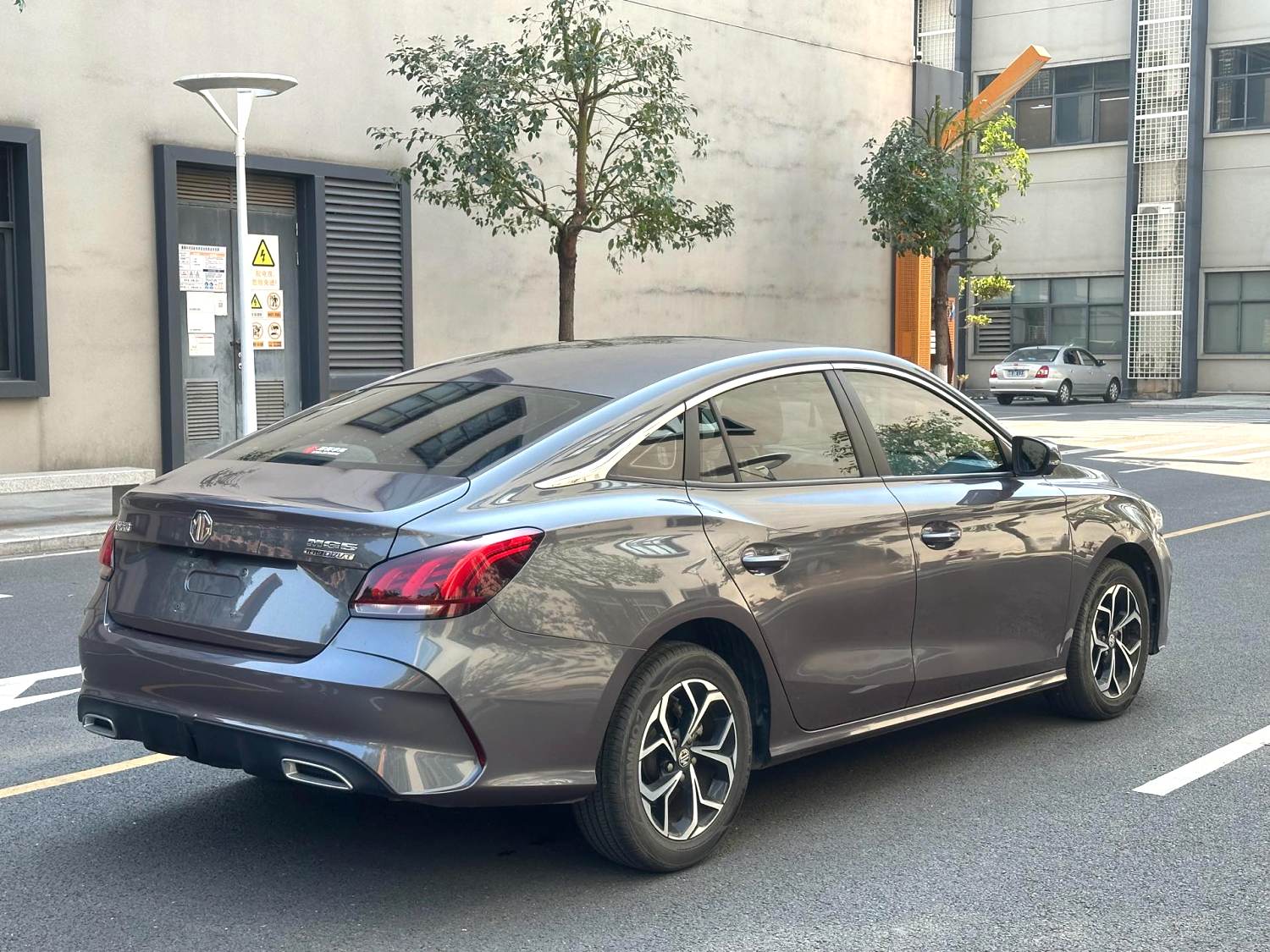 MG 5 2023 car image #7
