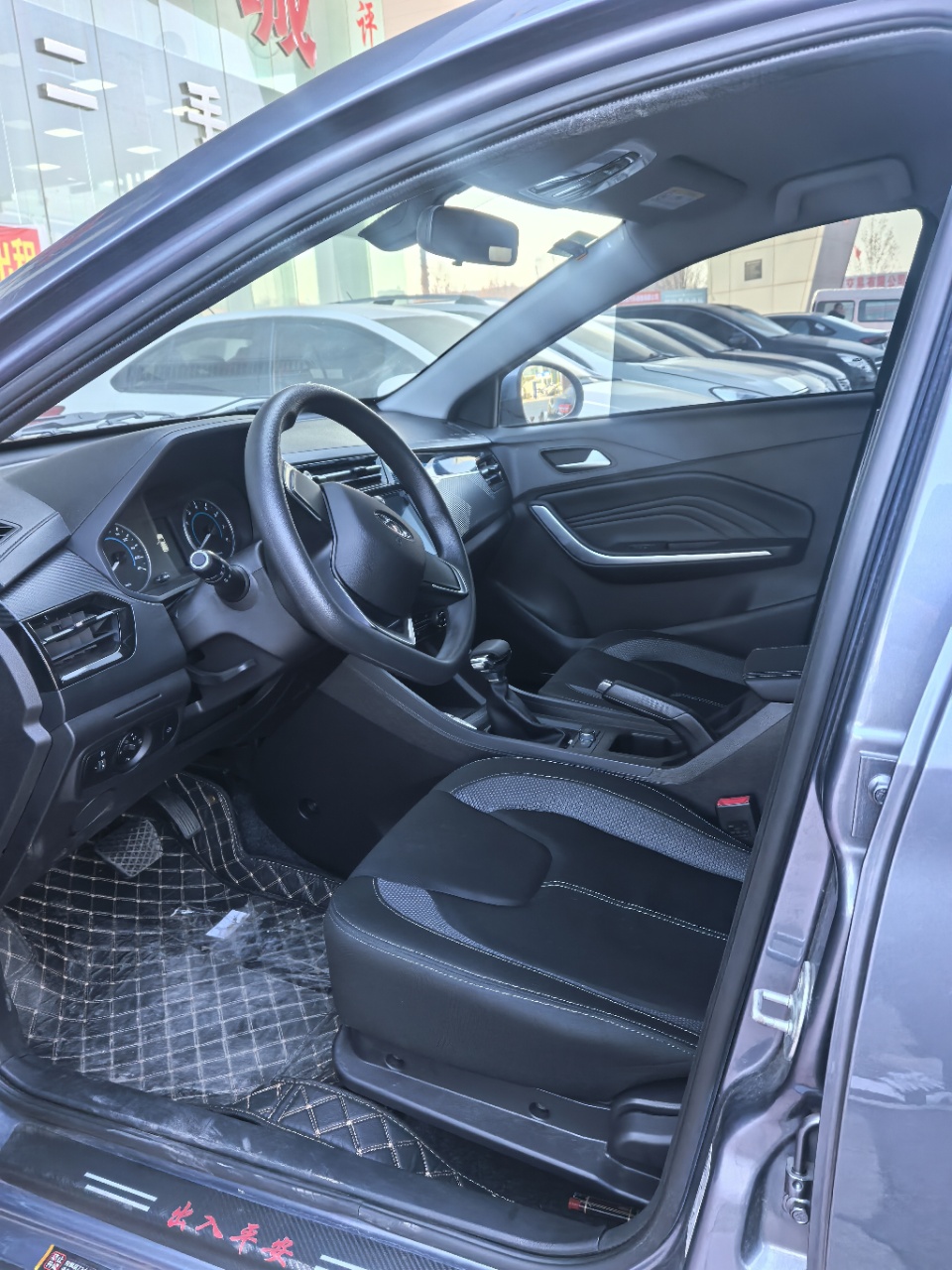 Chery Tiggo 3x 2024 #9 Chery Tiggo 3x 2024 car image #9